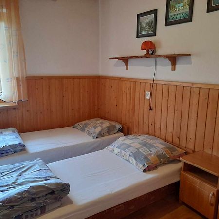 ザコパネ Nad Potokiem Bed & Breakfast エクステリア 写真